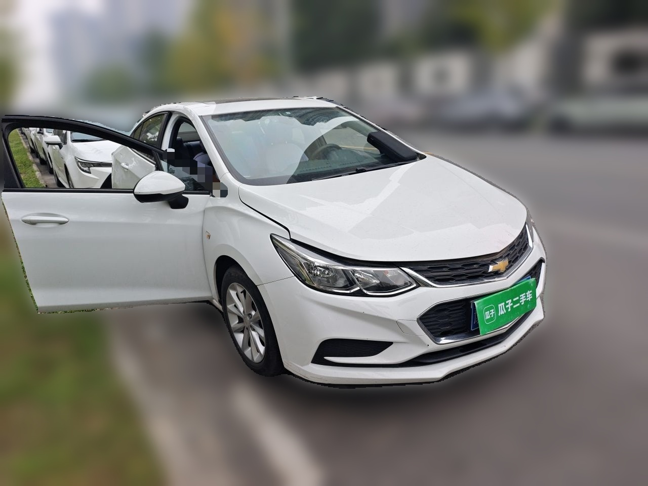 2018 320 AT photo 3