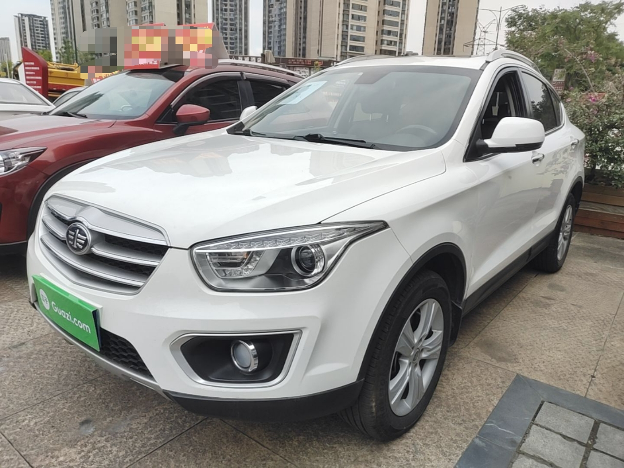 Bestune X80 2015 2.0L AT Comfort