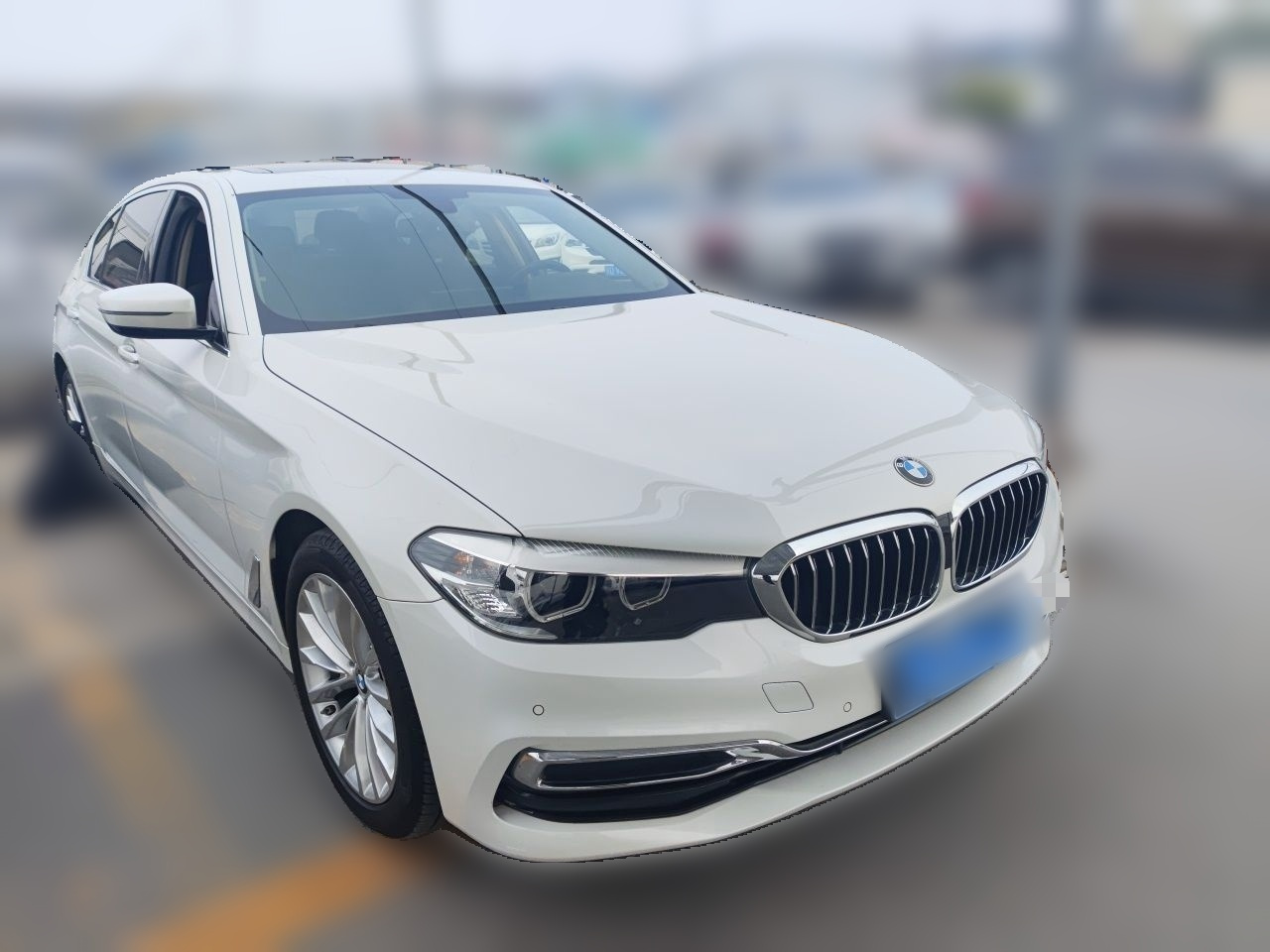 5 Series 2020 525Li Luxury photo 3
