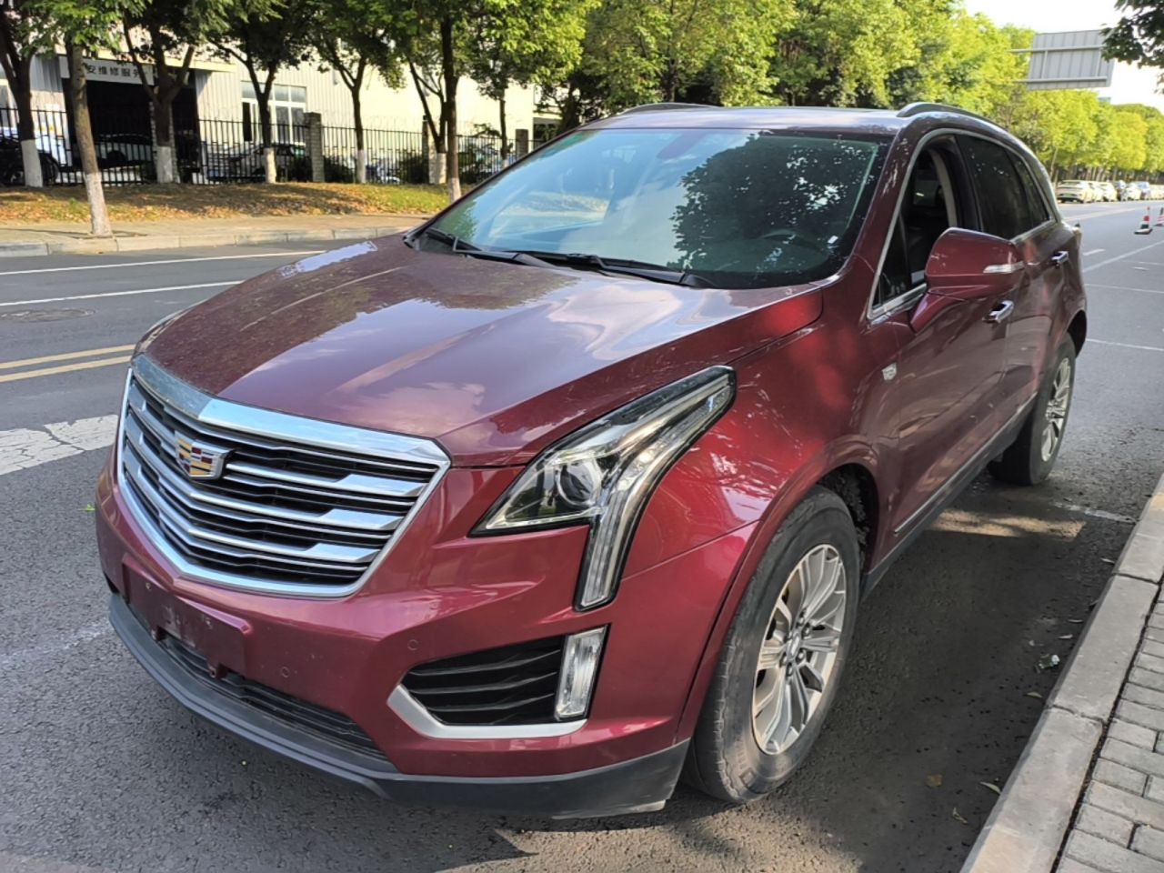 XT5 2016 25T Luxury