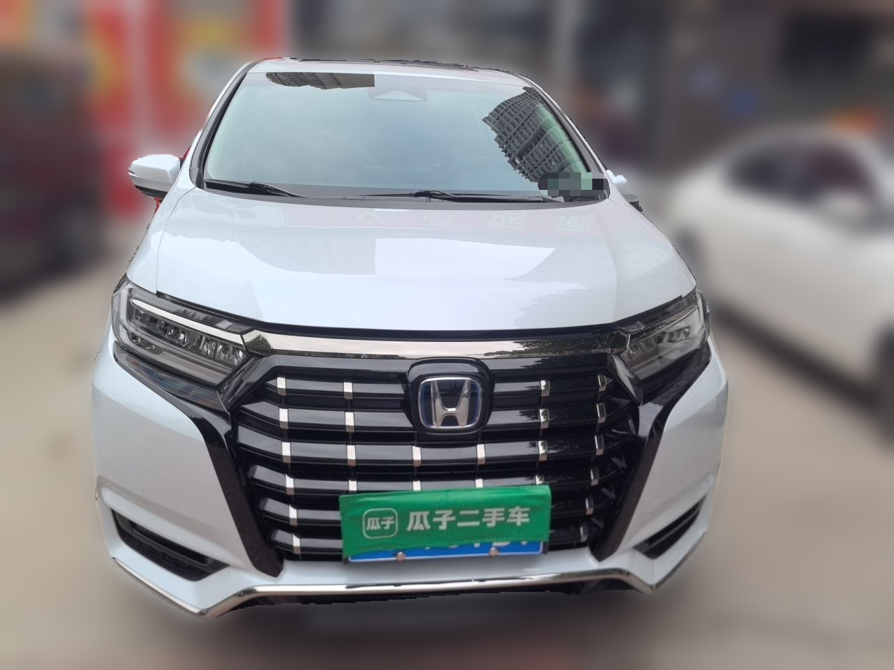 Elysion 2024 2.0L e:HEV Luxury photo 2