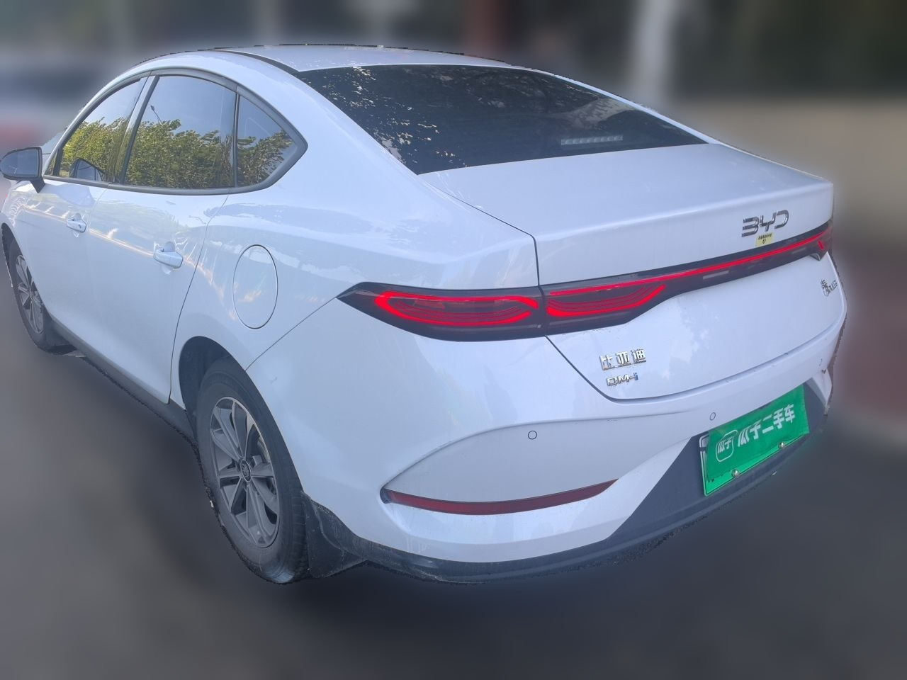 Qin PLUS 2025 DM-i ADAS 55KM Leading photo 4