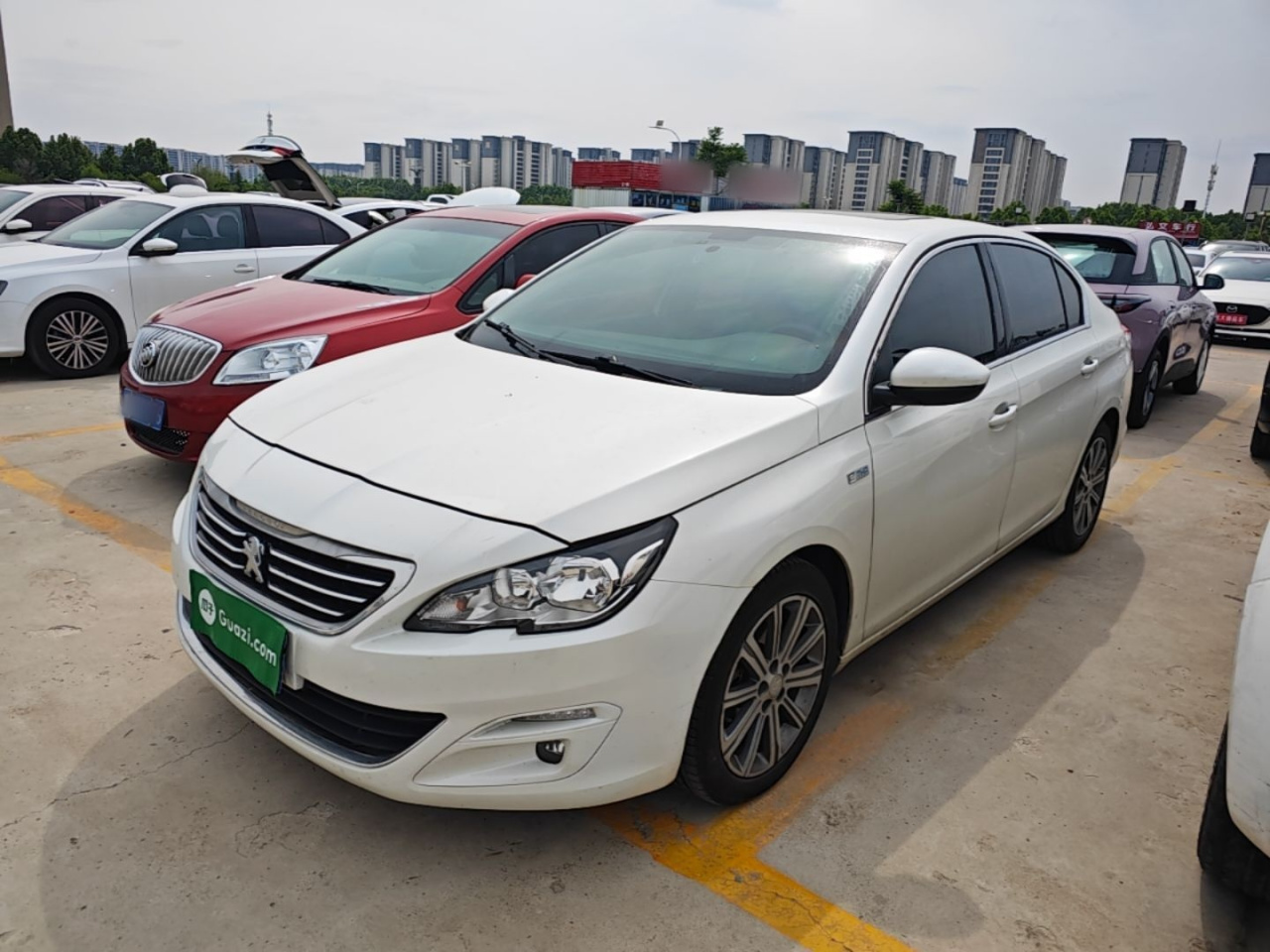 408 2016 1.6T AT Luxury
