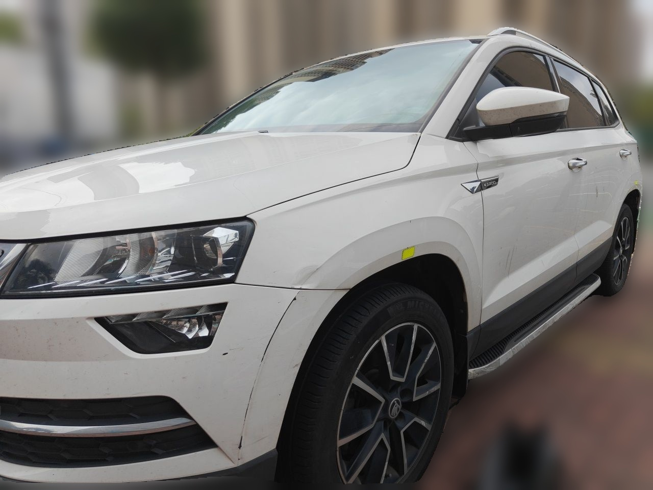 Karoq 2021 TSI280 Tech
