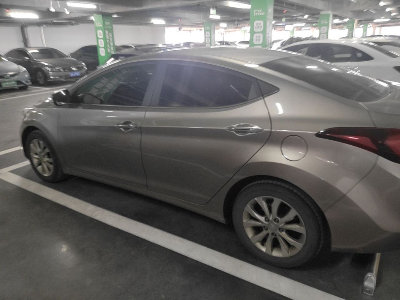 Elantra 2016 1.6L AT Premium photo 4