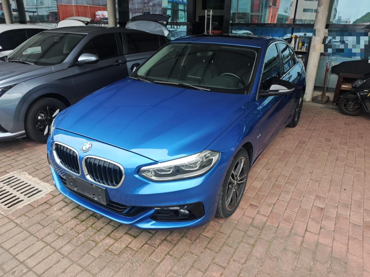 1 Series 2017 118i Sport