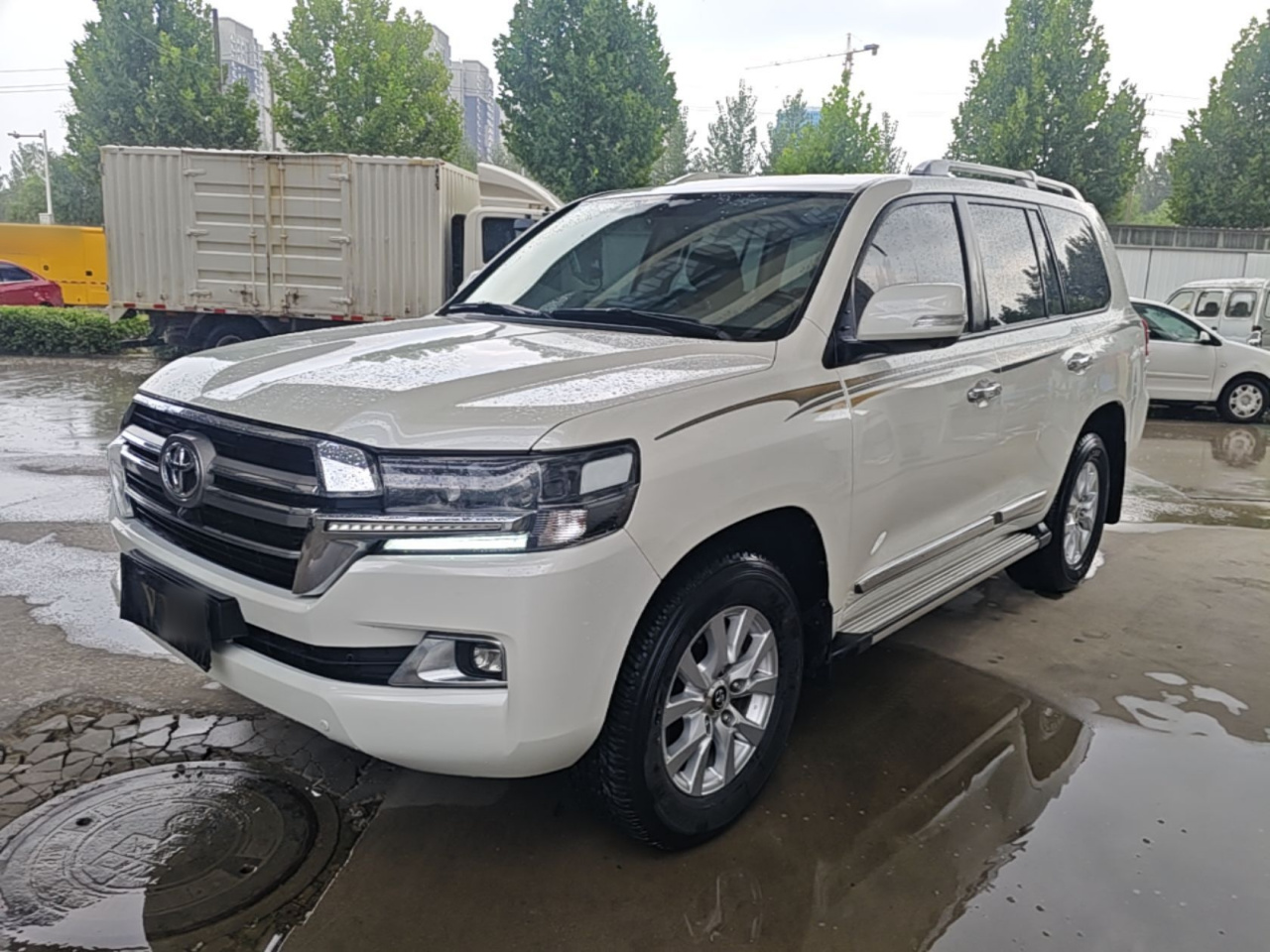 Land Cruiser Parallel Import
