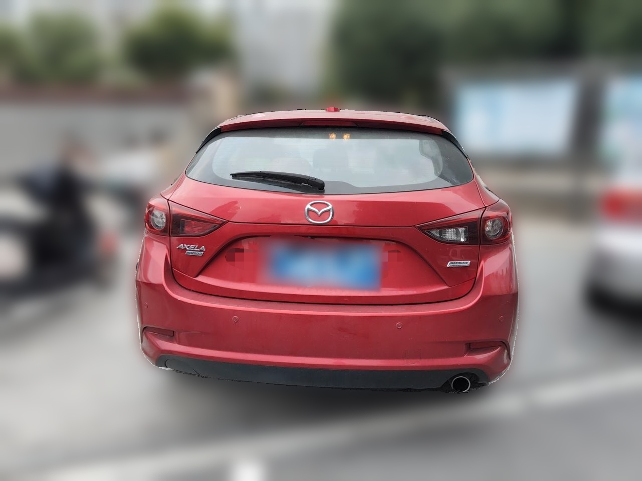 3 Axela 2017 Hatchback 1.5L AT Luxury China V photo 5