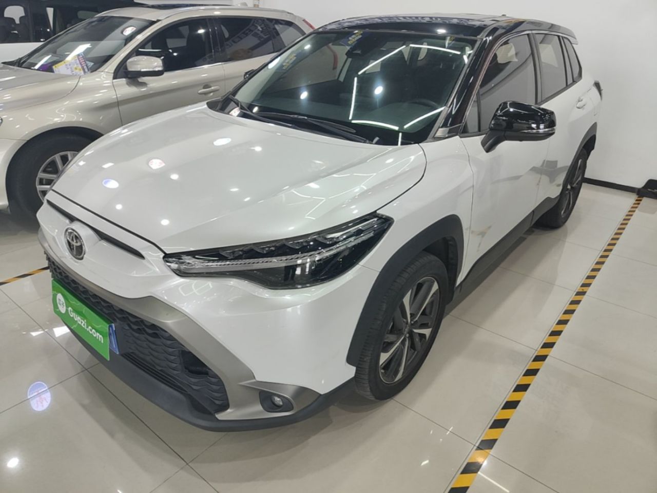 Frontlander 2022 2.0L CVT Luxury PLUS