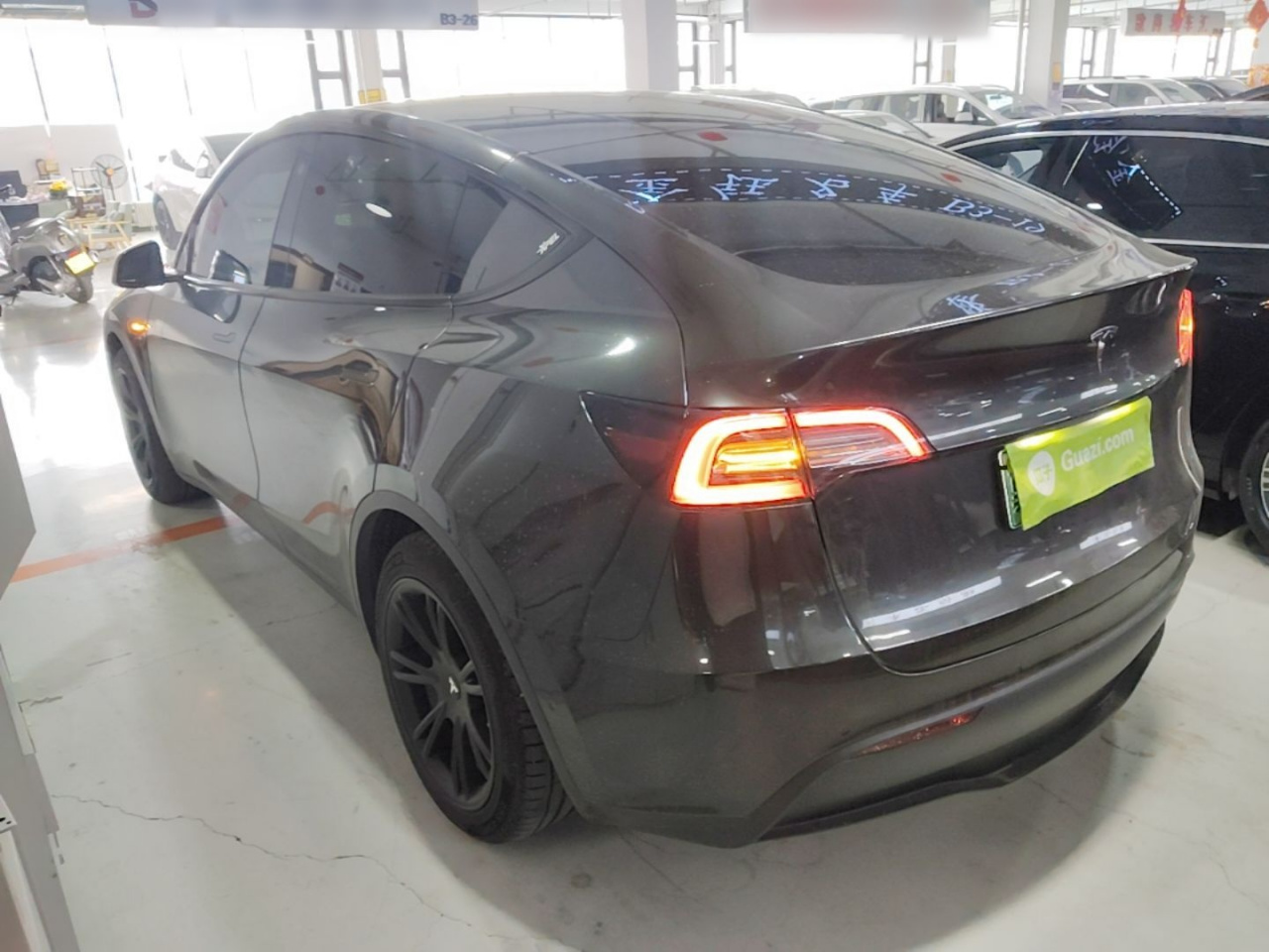 Model Y 2022 RWD photo 4