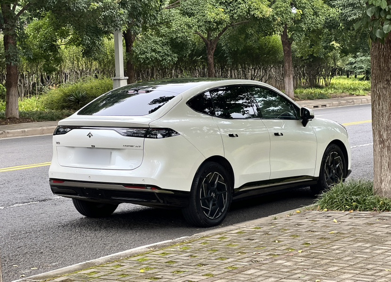 Hyptec HT 2023 670 RWD photo 4