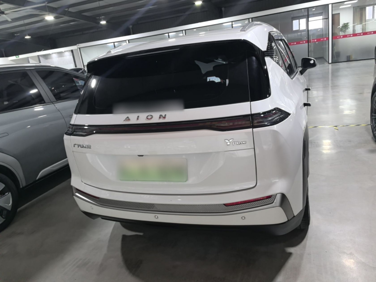 AION Y 2023 Plus 610 photo 5
