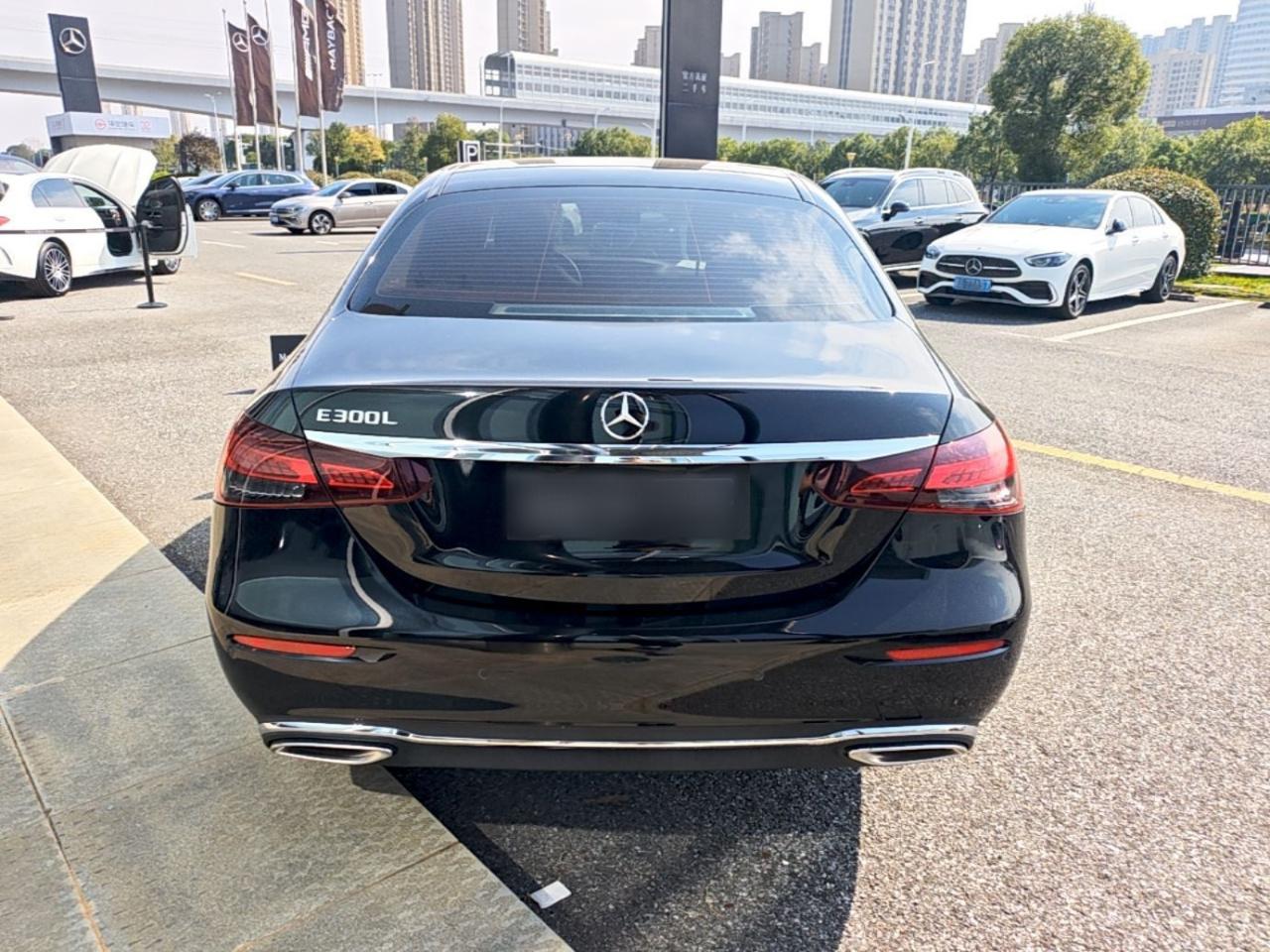E-Class 2023 Facelift E 300 L Fashion photo 5