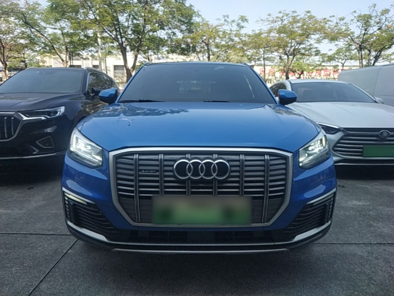 Q2L e-tron 2019 Q2L e-tron EV Smart photo 2