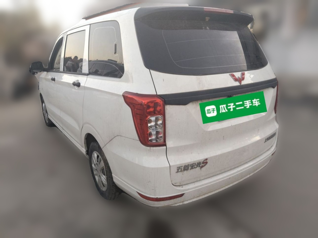 Wuling Hongguang 2021 1.5L S Base LAR photo 4