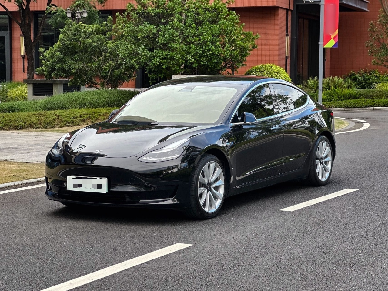 Model 3 2020 Standard Range RWD Upgraded