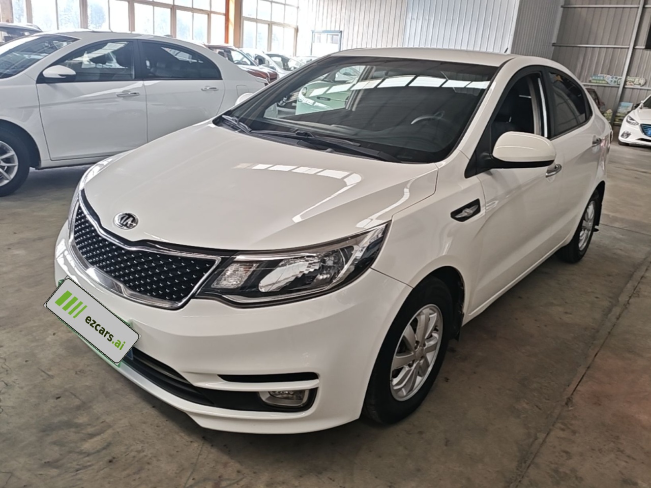 K2 2015 Sedan 1.4L AT GLS