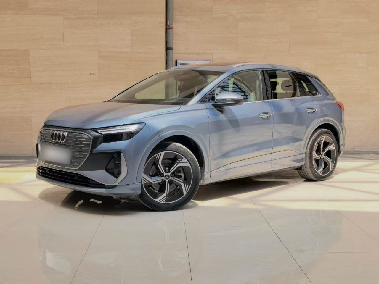Q4 e-tron 2024 40 e-tron