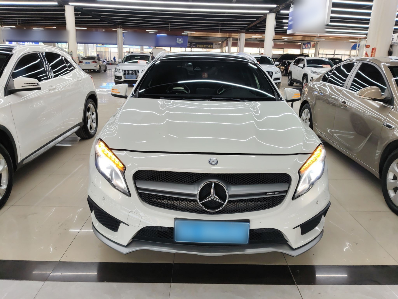 GLA AMG 2016 AMG GLA 45 4MATIC photo 2