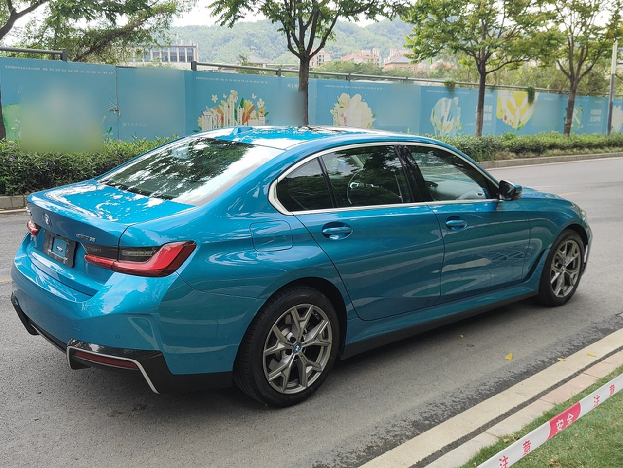 i3 2022 eDrive 35 L photo 4