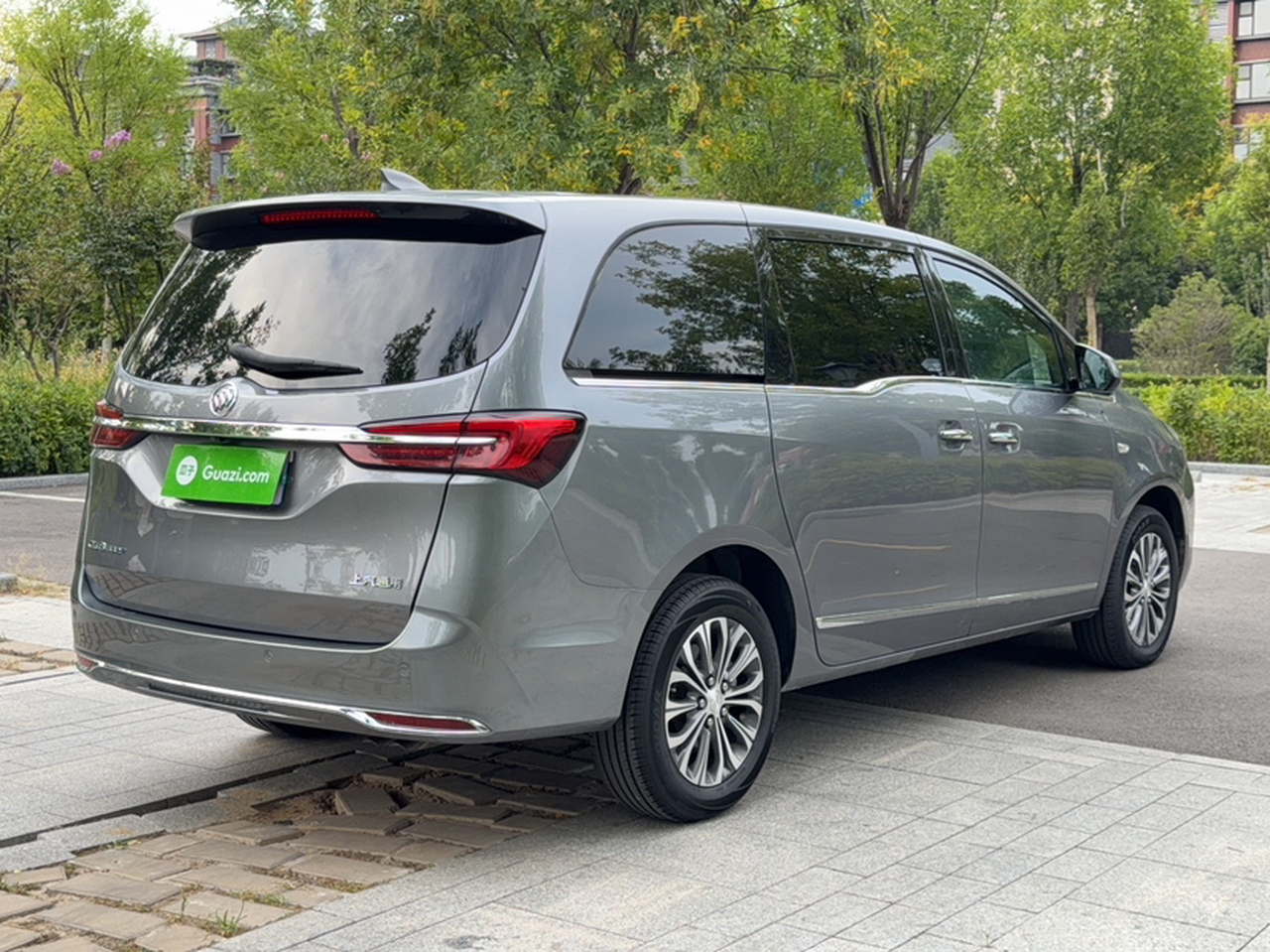 GL8 2022 652T Luxury photo 4