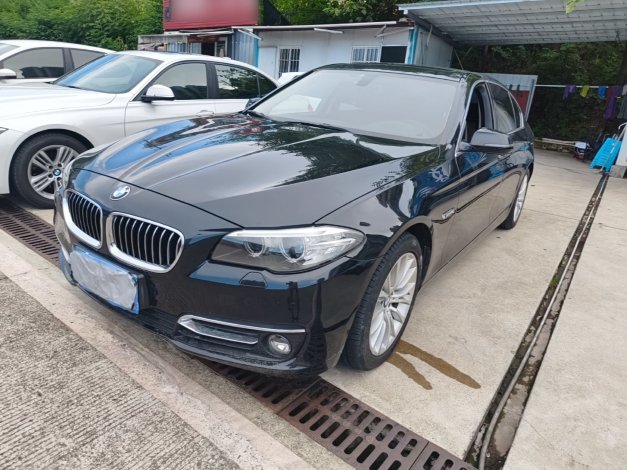 5 Series 2017 525Li Luxury Design Package