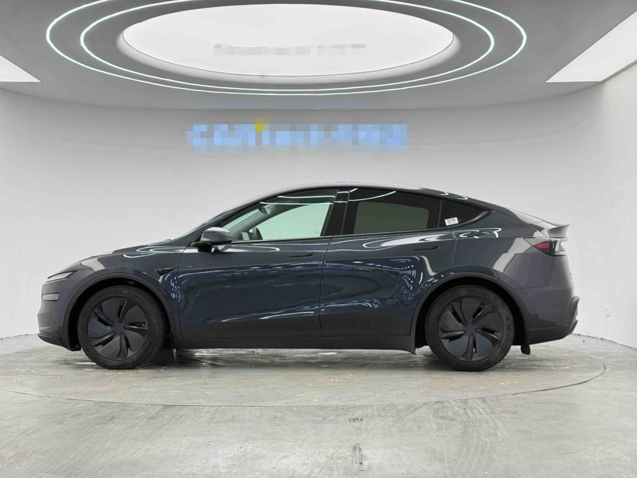 Model Y 2025 Long Range AWD photo 2
