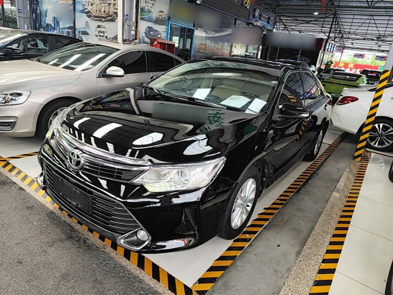 Camry 2015 2.0G Leading
