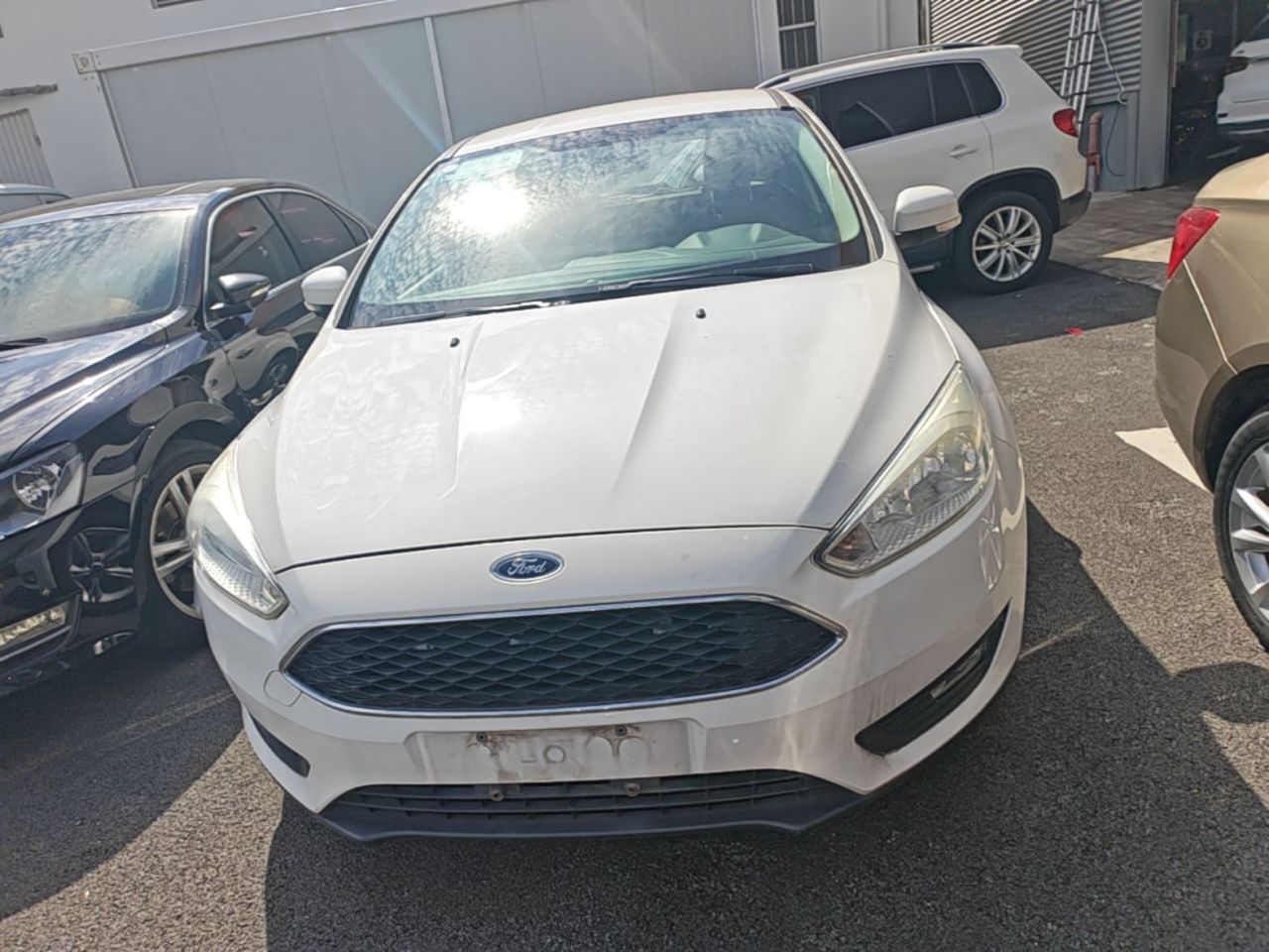 Focus 2017 Hatchback 1.6L AT Comfort photo 2