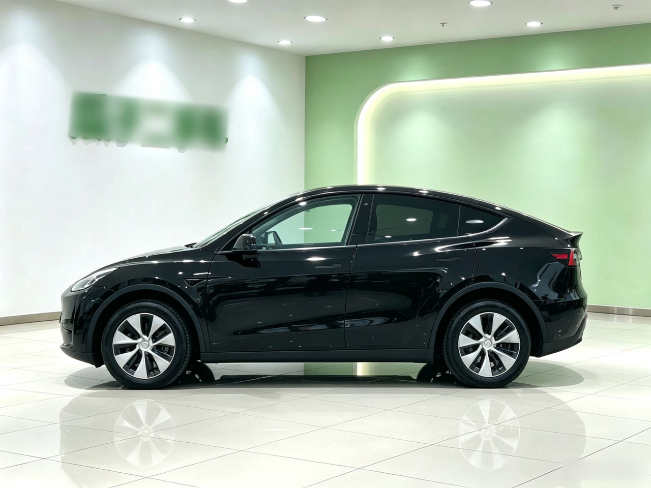 Model Y 2022 Facelift RWD photo 3