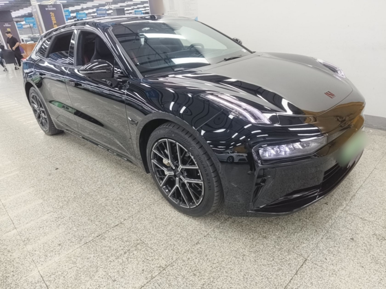 001 2026 95 AWD Max photo 5