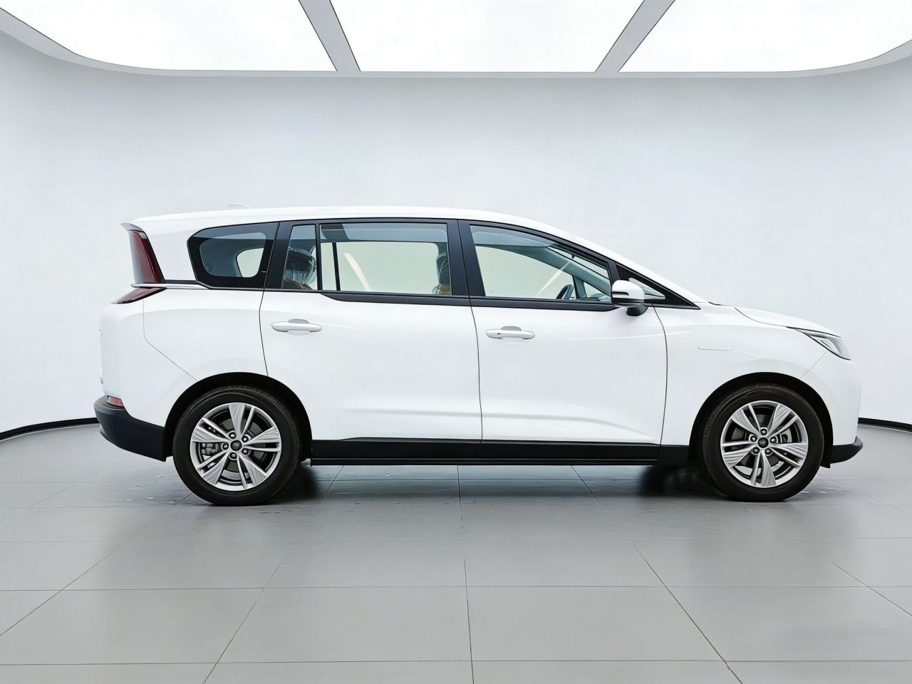Bestune NAT 2023 PRO 425km photo 4