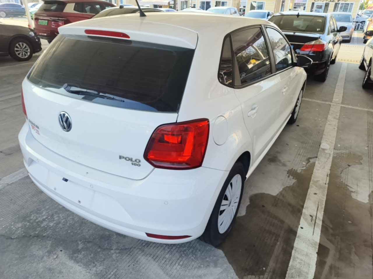 Polo 2016 1.6L AT Comfort photo 4