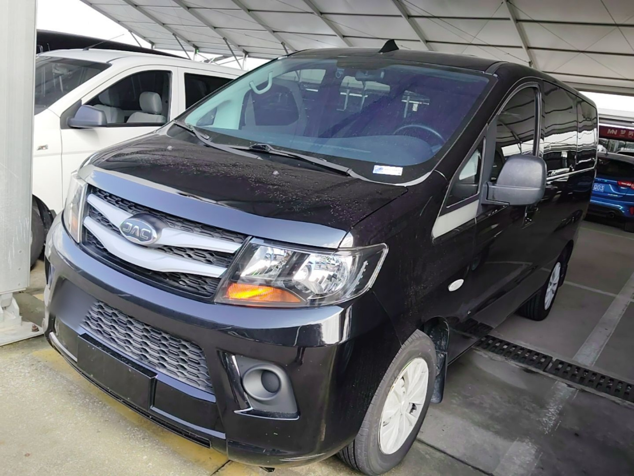 Refine M3 2019 1.8L 5-Seater