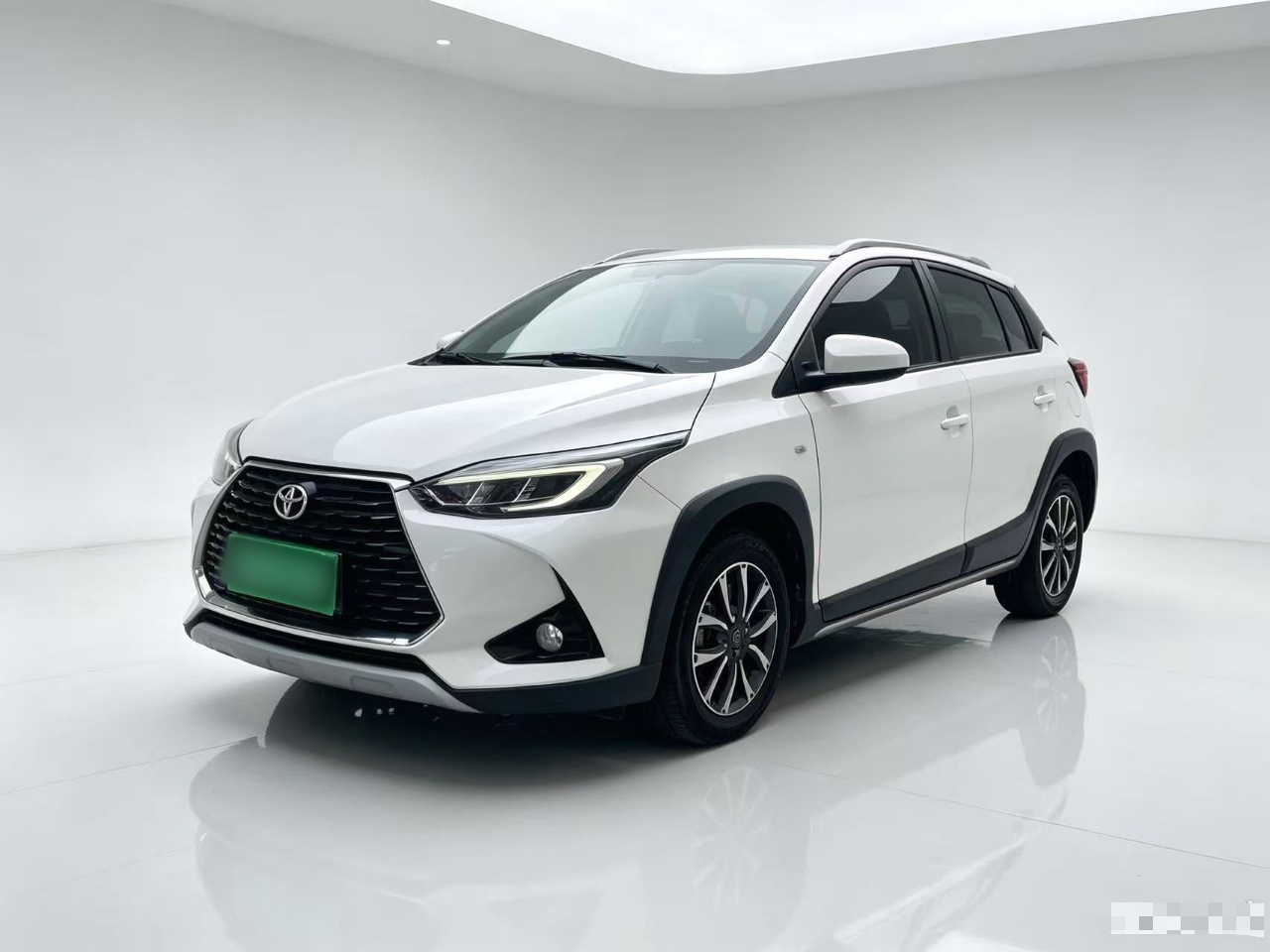 YARiS L 2021 X 1.5L CVT Luxury