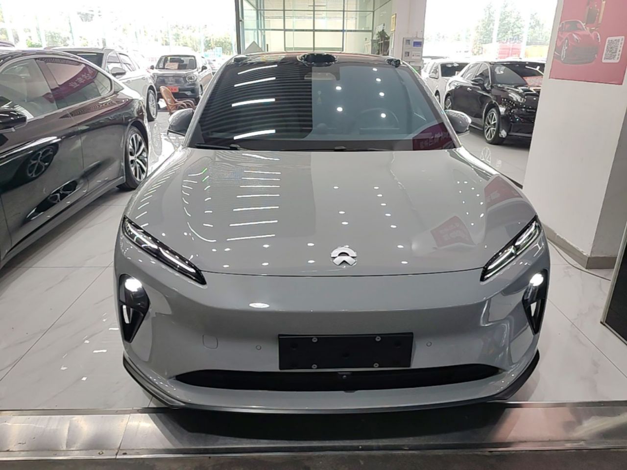 ET5 2022 75kWh photo 2