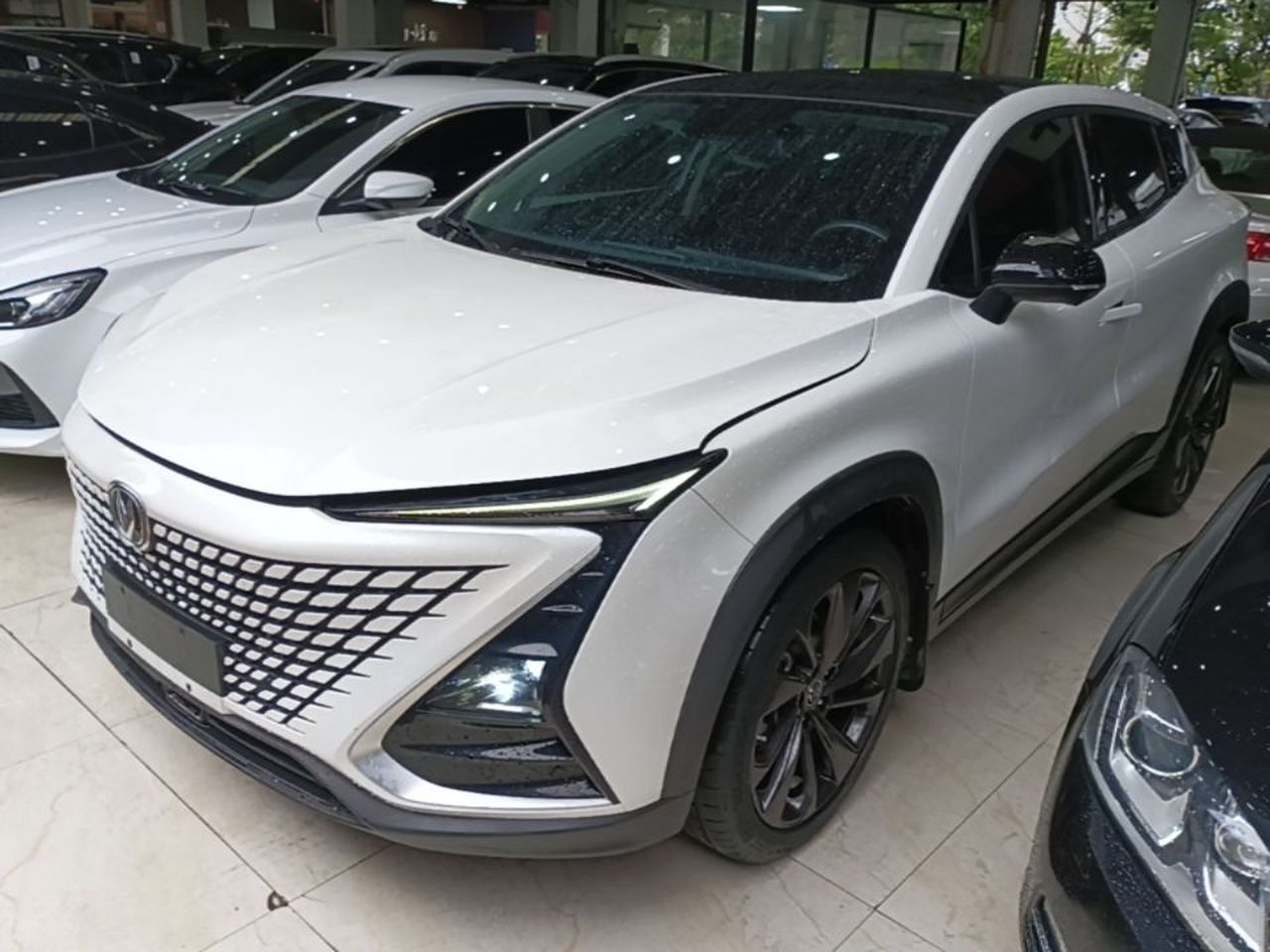 UNI-T 2020 1.5T Premium