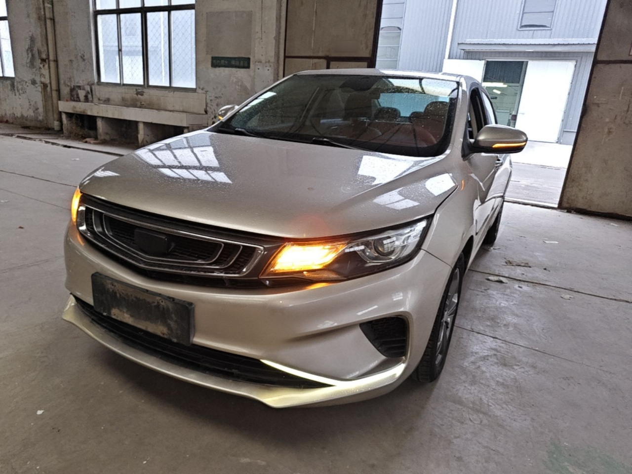 Emgrand GL 2018 1.8L MT Elite Connected