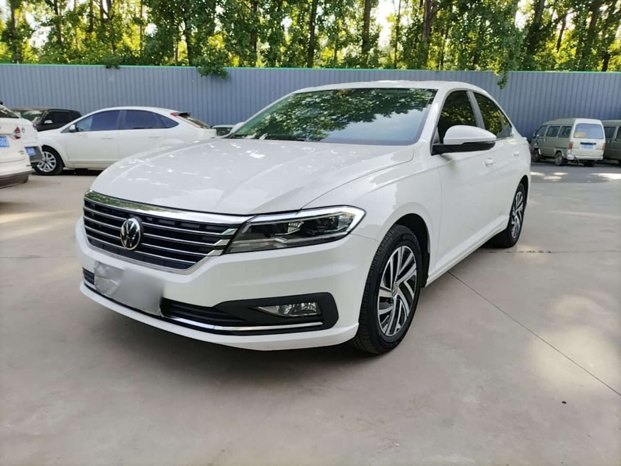 Lavida 2022 1.5L AT Comfort