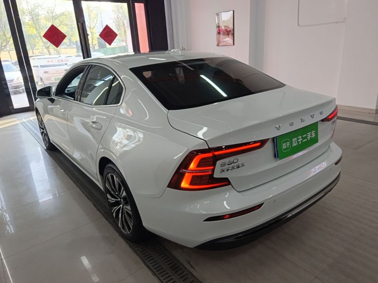S60 2023 B4 Luxury photo 4