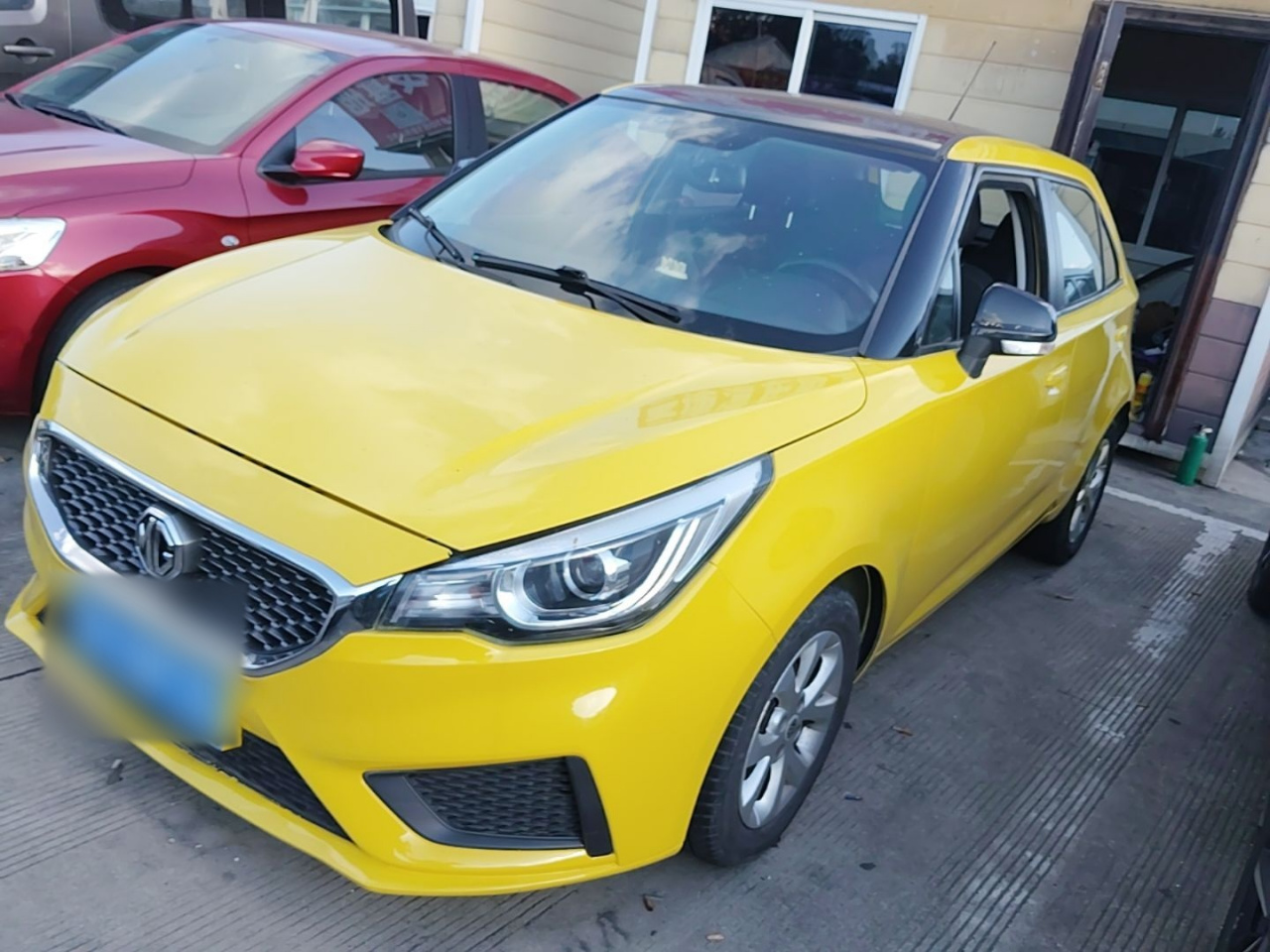 3 2017 1.5L AT Connected Elite