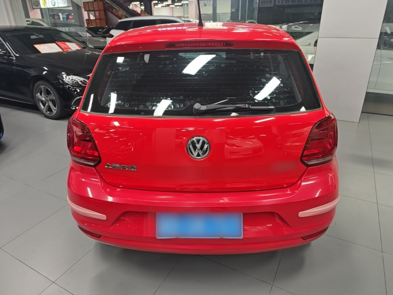 Polo 2016 1.6L AT Comfort photo 5