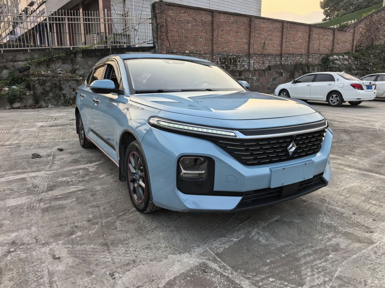 RC-5 2020 1.5L MT Luxury photo 3