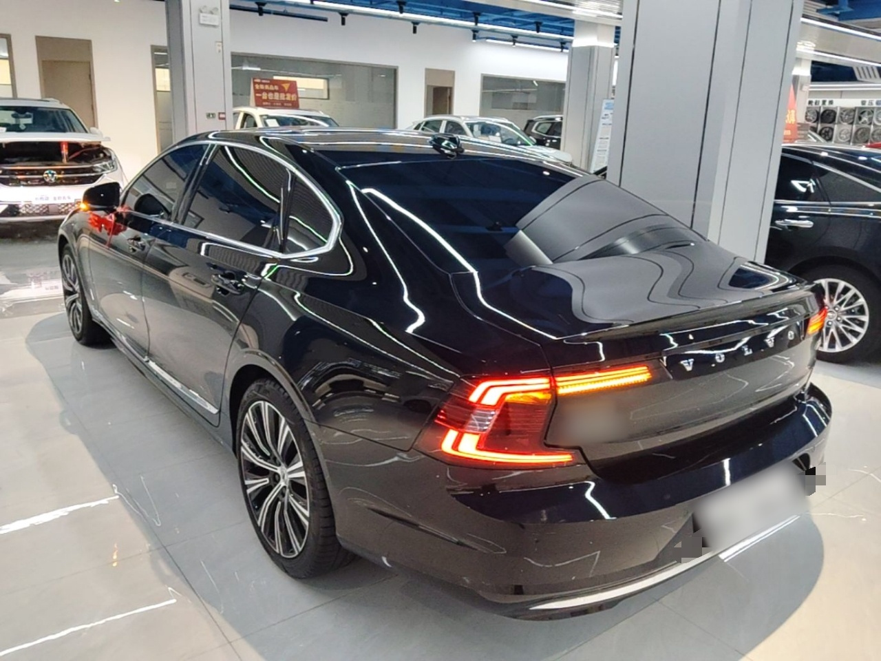 S90 2025 B5 Luxury photo 4