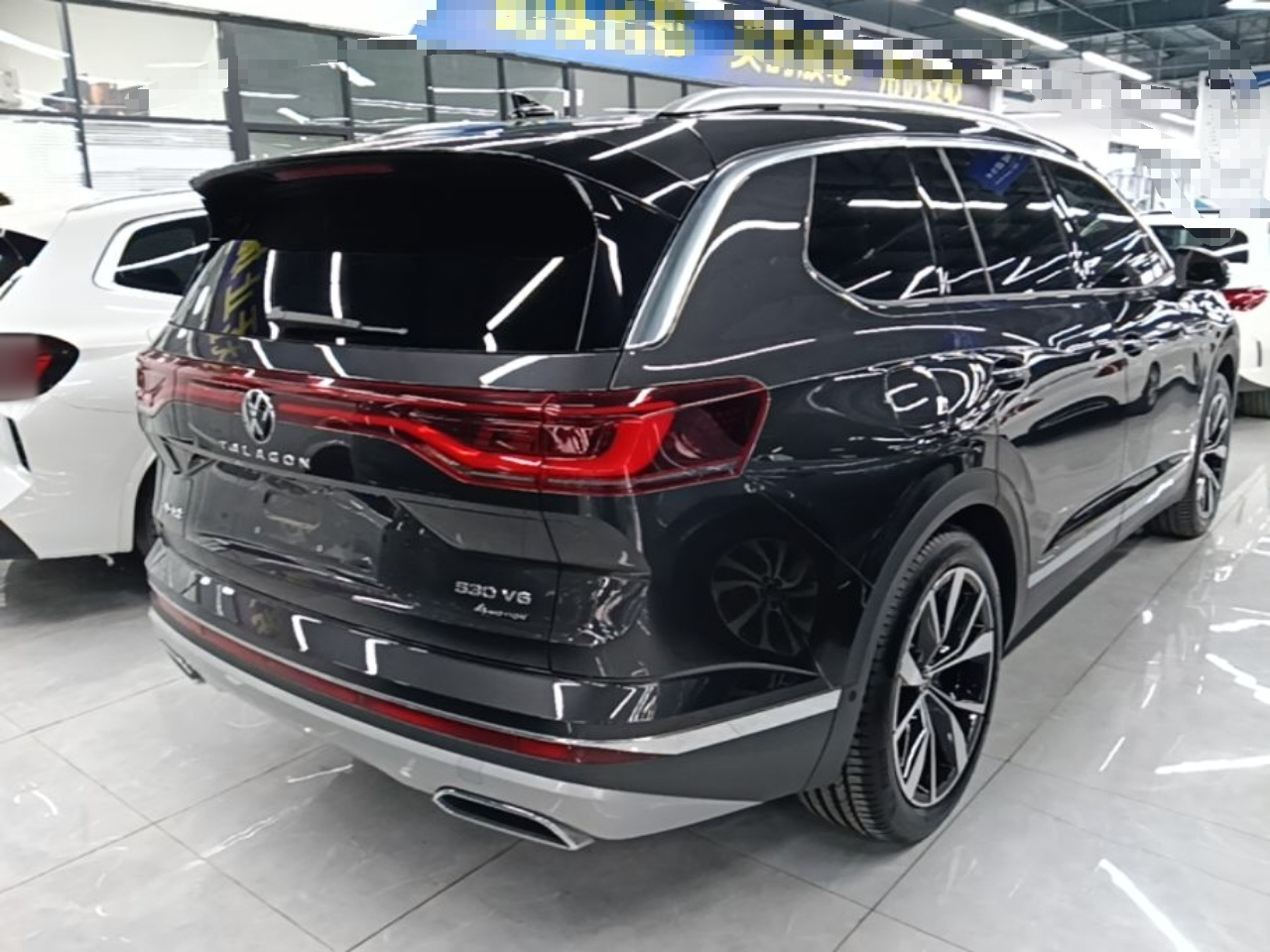 2023 Facelift 530TSI AWD Flagship Pro 6-Seater photo 4