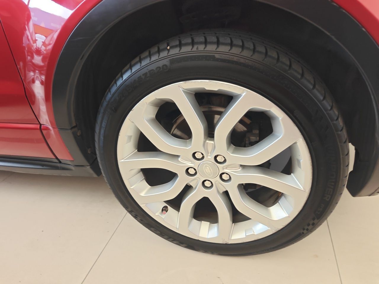 Range Rover Evoque 2015 2.0T 5-Door Enjoy photo 5