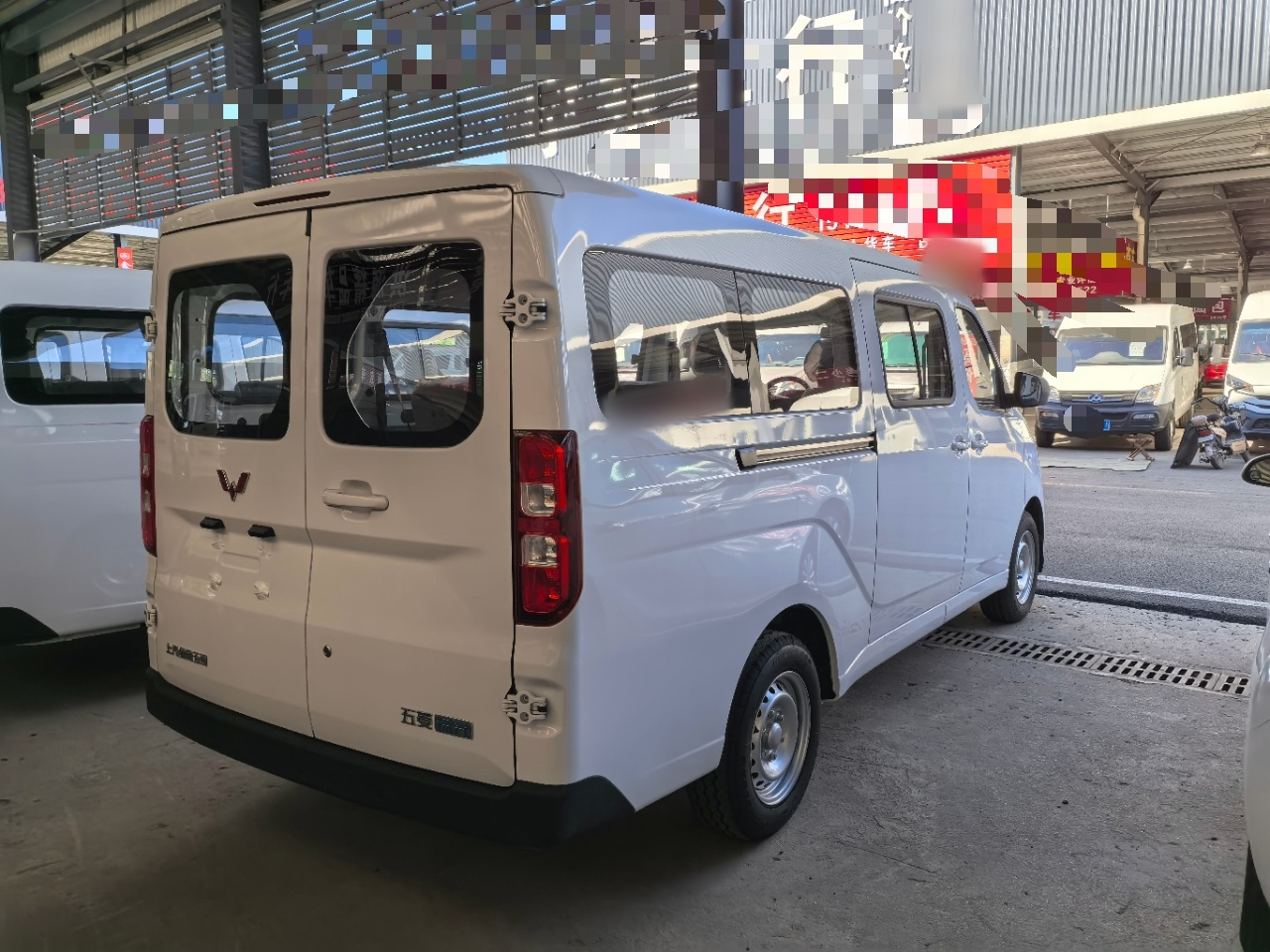 Wuling 2026 330km Bus Comfort photo 4