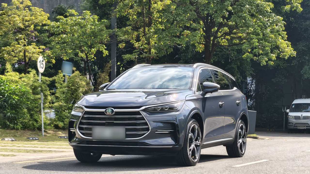Tang EV 2021 DM-i 112KM Noble