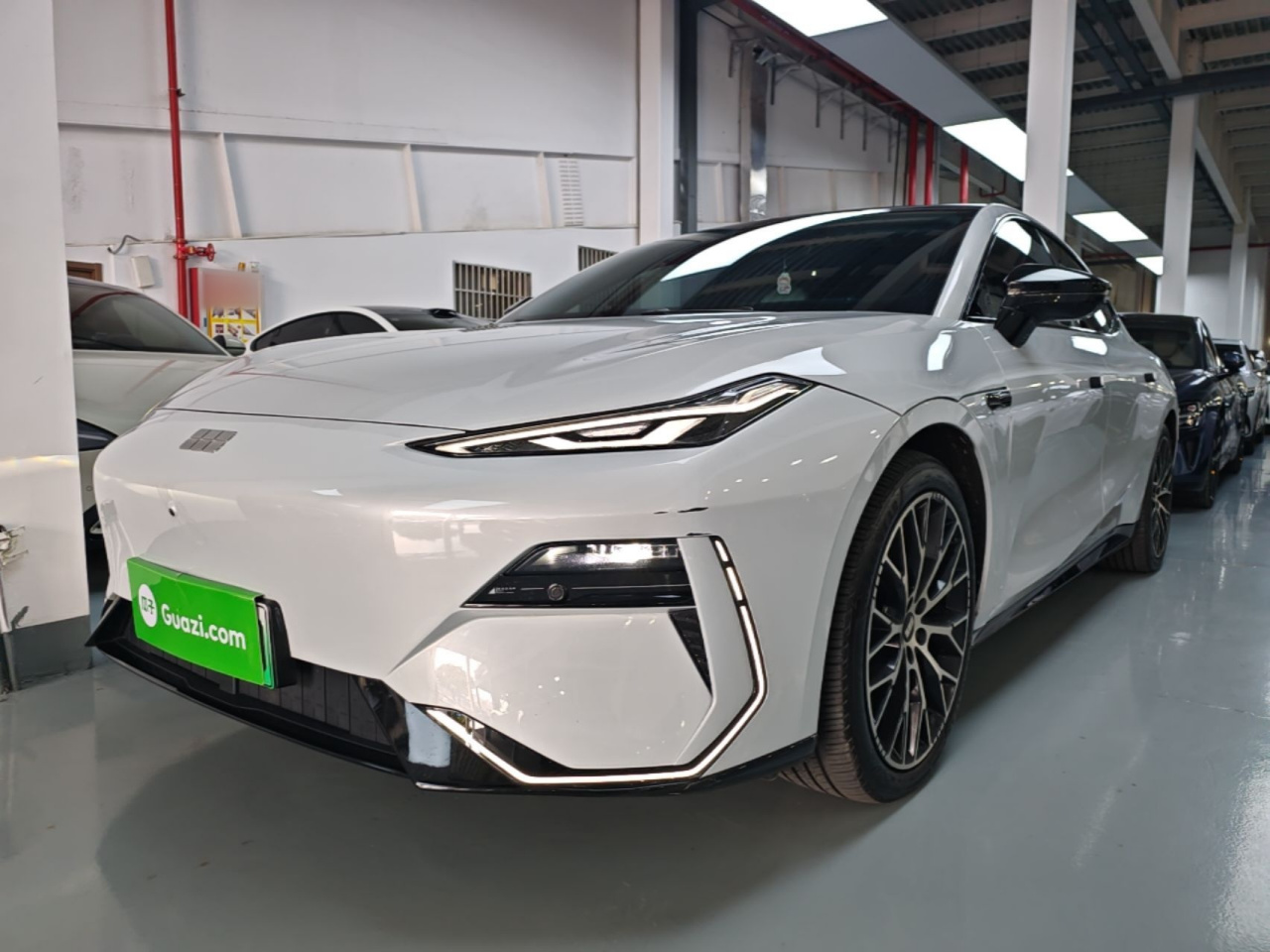 Galaxy E8 2024 620km AWD