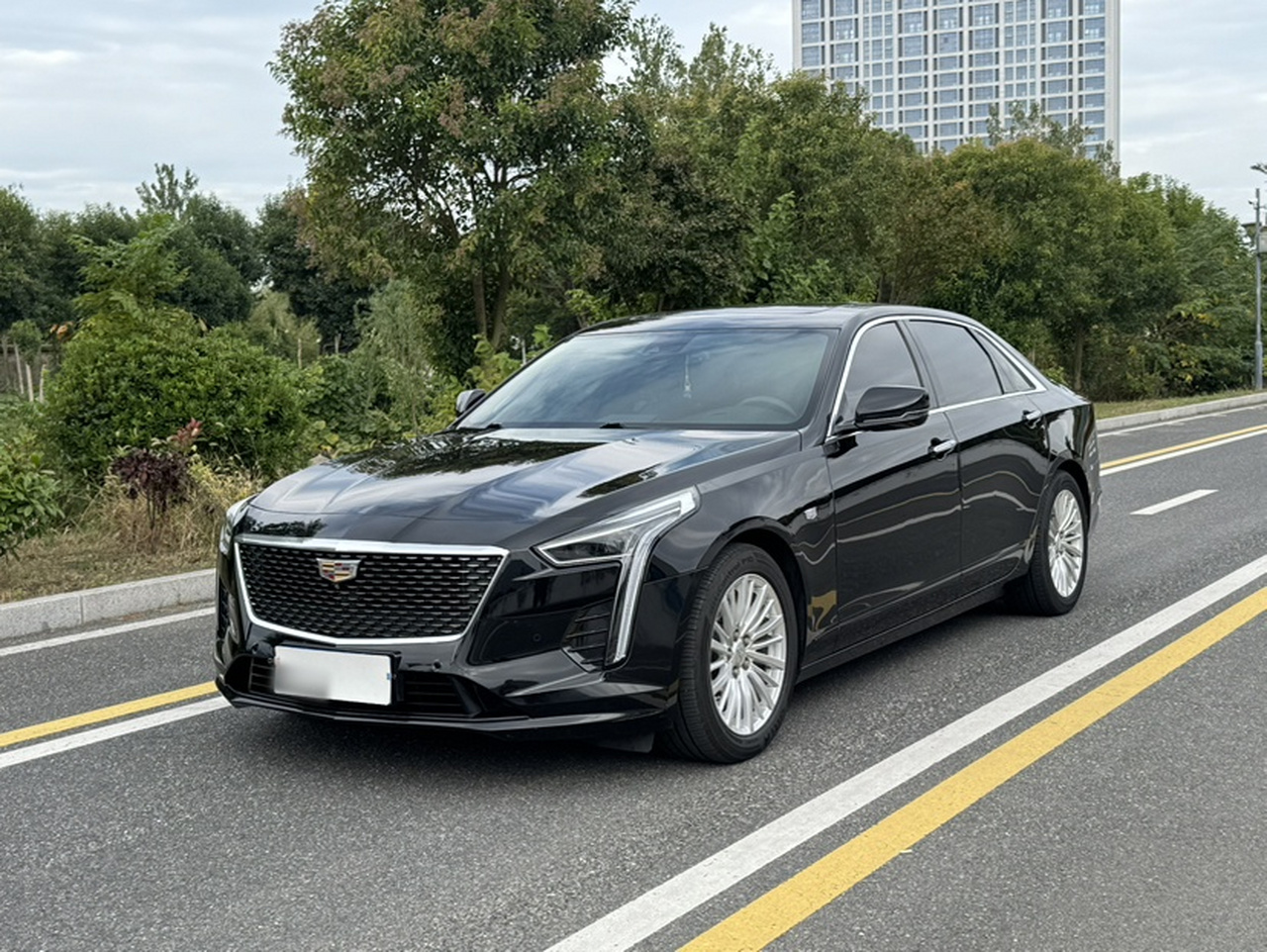 CT6 2019 28T Luxury